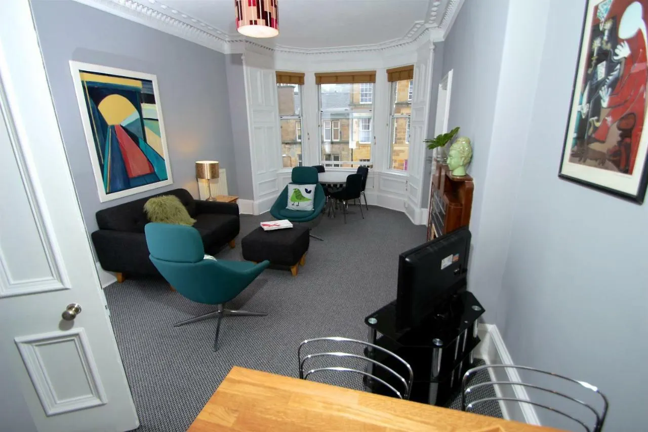 Апартаменты Отель 43 Flat 9 Montgomery Street Эдинбург